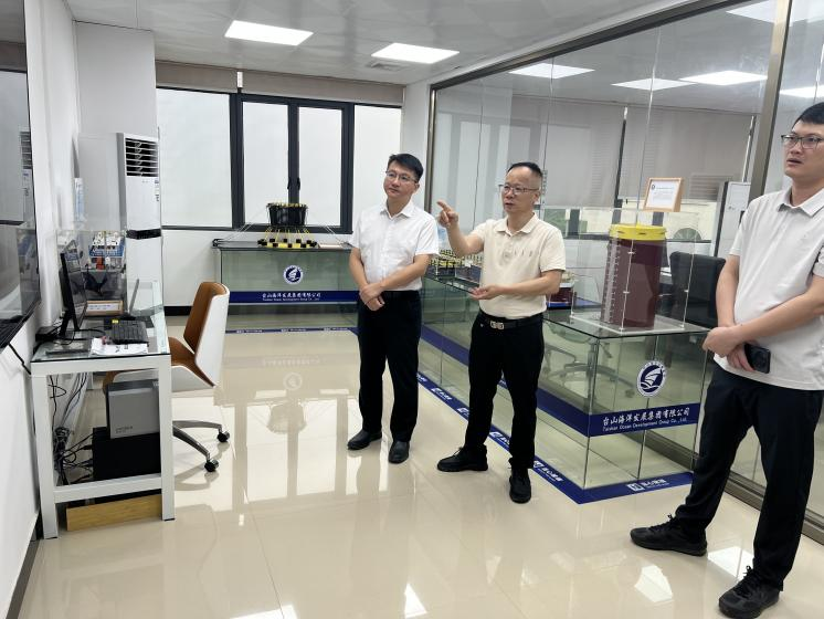 市濱海投資集團公司黨委副書記、總經理梁亮帶隊赴臺山海洋發展集團考察調研